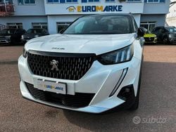 Bianco Usata 2022 Peugeot 2008 GT SUV | 20.500 € (Buon prezzo)