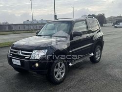 Nero Usata 2010 Mitsubishi Pajero Instyle SUV | 17.500 € (Cara)
