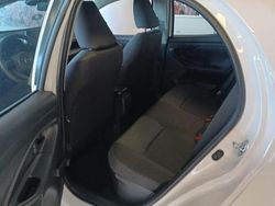 Lunar white Nuova 2025 Mazda 2 Tre volumi | 20.900 €