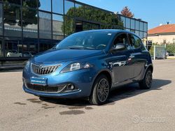 Blu Usata 2023 Lancia Ypsilon Gold Due volumi | 12.300 € (Buon prezzo)