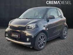 Nero Usata 2023 Smart ForTwo Electric Drive Passion Due volumi | 13.900 € (Buon prezzo)