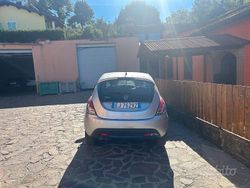 Grigio Usata 2011 Lancia Ypsilon Due volumi | 3999 € (Buon prezzo)