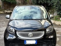 Nero Usata 2022 Smart ForFour Due volumi | 12.000 € (Ottimo prezzo)