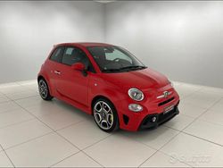 Rosso officina Usata 2022 Abarth 595 Due volumi | 19.900 € (Buon prezzo)