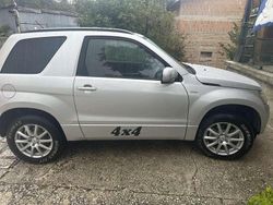 Usata 2010 Suzuki Grand Vitara SUV | 11.500 € (Molto cara)