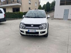 Bianco Usata 2009 Fiat Panda 4x4 Cross Due volumi | 5400 € (Buon prezzo)