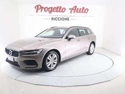 Pebble grey metallizzato Usata 2021 Volvo V60 Business Edition Station wagon | 20.900 € (Super prezzo)