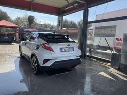 Usata 2018 Toyota C-HR Business Edition SUV | 14.200 € (Buon prezzo)