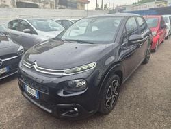 Nero Usata 2017 Citroën C3 PureTech Tre volumi | 7800 € (Buon prezzo)