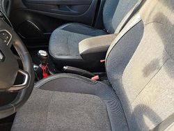 Usata 2019 Renault Captur SUV | 12.000 € (Cara)