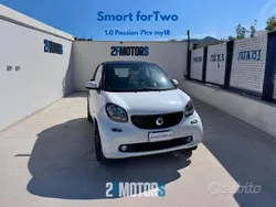 Bianco Usata 2019 Smart ForTwo Coupé Passion Due volumi | 11.500 € (Ottimo prezzo)