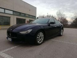 Blu/azzurro Usata 2014 Maserati Ghibli Tre volumi | 22.000 € (Super prezzo)