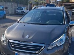 Grigio Usata 2013 Peugeot 2008 SUV | 6300 € (Buon prezzo)