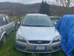 Usata 2005 Ford Focus Coupé | 500 € (Ottimo prezzo)