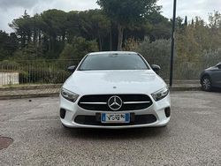Bianco Usata 2021 Mercedes A180 Edition Tre volumi | 24.000 € (Super prezzo)