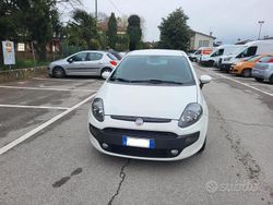 Bianco Usata 2011 Fiat Punto Evo Due volumi | 3200 €