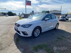 Bianco Usata 2022 Seat Ibiza FR Tre volumi | 12.800 € (Molto cara)