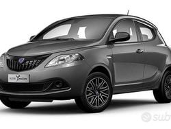 Grigio Usata 2022 Lancia Ypsilon Silver Due volumi | 10.900 € (Buon prezzo)