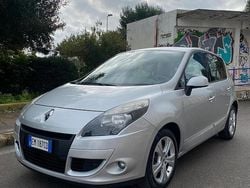 Grigio Usata 2012 Renault Scénic III XMOD Tre volumi | 3900 € (Buon prezzo)