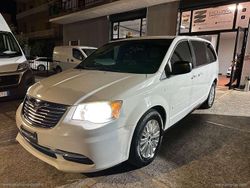 Bianco Usata 2014 Lancia Voyager S Monovolume | 10.650 € (Buon prezzo)