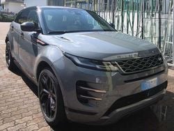 Grigio Usata 2021 Land Rover Range Rover evoque SUV | 29.900 € (Buon prezzo)
