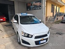 Bianco Usata 2012 Chevrolet Aveo Tre volumi | 1500 € (Super prezzo)