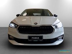 Blu Usata 2024 Skoda Fabia Due volumi | 19.900 € (Buon prezzo)