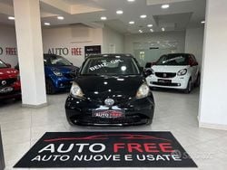 Nero Usata 2006 Toyota Aygo Due volumi | 2980 € (Buon prezzo)