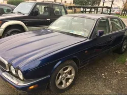 Jaguar XJ8