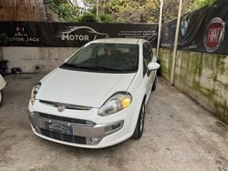 Bianco Usata 2011 Fiat Punto Evo Dynamic Due volumi | 7299 € (Molto cara)