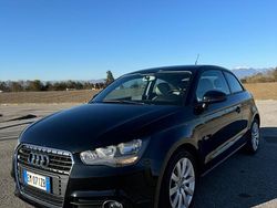 Nero Usata 2012 Audi A1 Ambition Tre volumi | 6000 € (Ottimo prezzo)