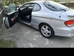 Usata 2000 Hyundai Coupé Coupé | 1600 €