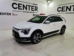 Bianco Nuova 2025 Kia Niro Style SUV | 28.500 € (Ottimo prezzo)