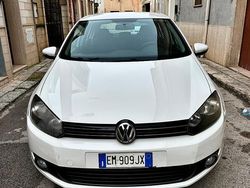 Bianco Usata 2012 VW Golf VI Tre volumi | 5000 € (Buon prezzo)
