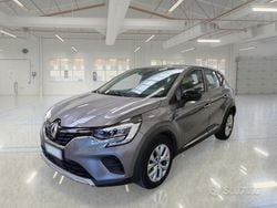 Grigio Usata 2021 Renault Captur Business SUV | 14.850 € (Buon prezzo)