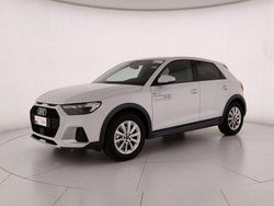 Bianco ghiacciaio metallizzato Nuova 2025 Audi A1 Business Due volumi | 29.400 € (Buon prezzo)