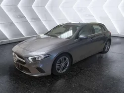 Grigio scuro Usata 2019 Mercedes A180 Business Tre volumi | 20.900 € (Ottimo prezzo)