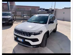 Bianco Usata 2023 Jeep Compass Limited SUV | 24.990 € (Buon prezzo)