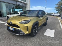 Giallo Usata 2022 Toyota Yaris Cross SUV | 20.900 € (Buon prezzo)