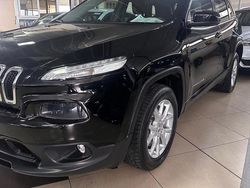 Nero Usata 2019 Jeep Cherokee Longitude SUV | 15.600 € (Buon prezzo)