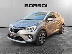 Grigio Usata 2024 Renault Captur Techno SUV | 16.900 € (Ottimo prezzo)