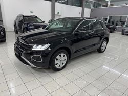 Nero Usata 2022 VW T-Roc Life SUV | 18.490 € (Buon prezzo)