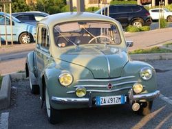 Verde Usata 1955 Renault 4CV Tre volumi | 15.000 €