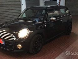 Nero Usata 2011 Mini Cooper D Clubman Station wagon | 6500 €