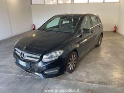 Nero Usata 2018 Mercedes B160 Executive Monovolume | 12.700 € (Buon prezzo)