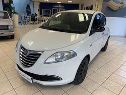 Bianco pastello Usata 2012 Lancia Ypsilon Silver Due volumi | 6700 € (Cara)