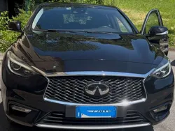 Nero Usata 2016 Infiniti Q30 Premium Due volumi | 11.300 € (Buon prezzo)