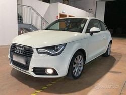 Bianco Usata 2012 Audi A1 Ambition Due volumi | 7800 € (Ottimo prezzo)