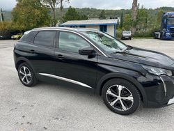 Usata 2021 Peugeot 3008 Allure SUV | 25.000 € (Molto cara)