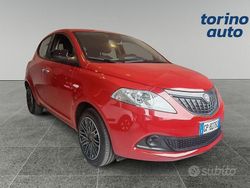Rosso Usata 2023 Lancia Ypsilon Silver Due volumi | 12.890 € (Buon prezzo)